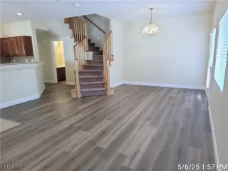 Photo #3: 2680304 Listing 
