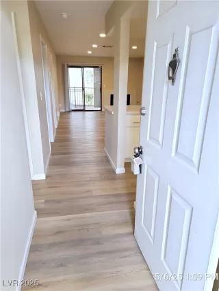 Photo #1: 2680305 Listing 