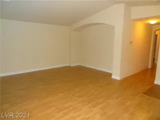 Photo #1: 2680337 Listing 