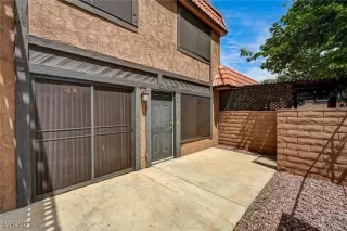 Photo #3: 2680367 Listing