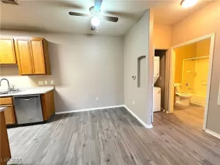 Photo #1: 2680381 Listing 