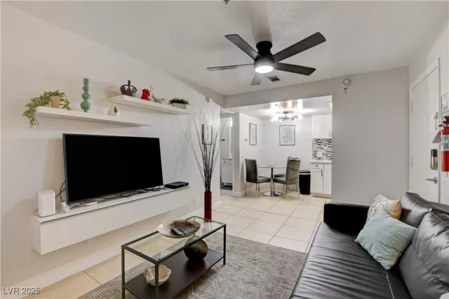 MLS: 2680383 Condo For Sale