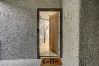 Photo #3: 2680383 Listing 