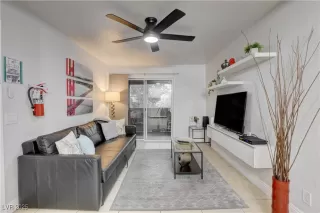 Photo #4: 2680383 Listing 