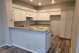 Photo #1: 2680393 Listing 