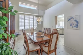 Photo #6: 2680399 Listing