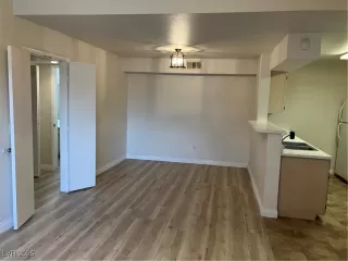 Photo #4: 2680404 Listing 