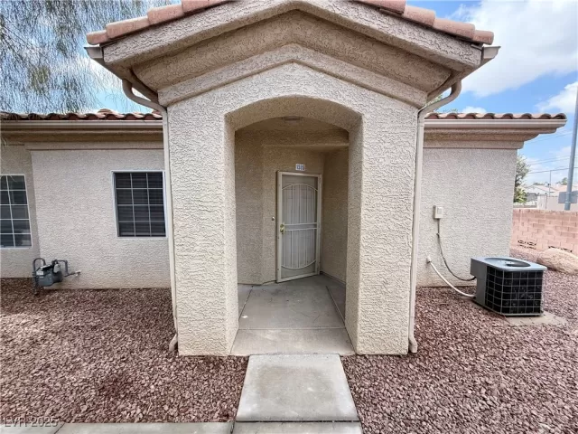 MLS: 2680417 Condo For Sale