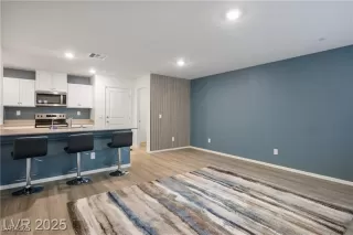 Photo #1: 2680430 Listing 