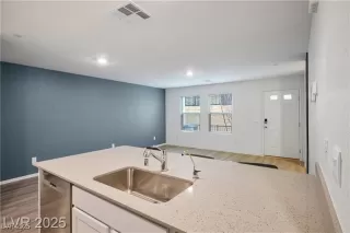 Photo #6: 2680430 Listing 
