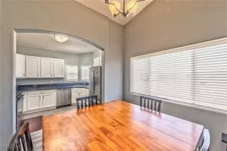 Photo #3: 2680449 Listing 