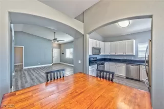 Photo #4: 2680449 Listing 