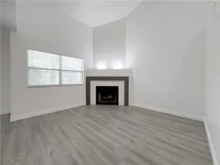 Photo #4: 2680454 Listing 