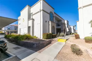 Photo #2: 2680468 Listing