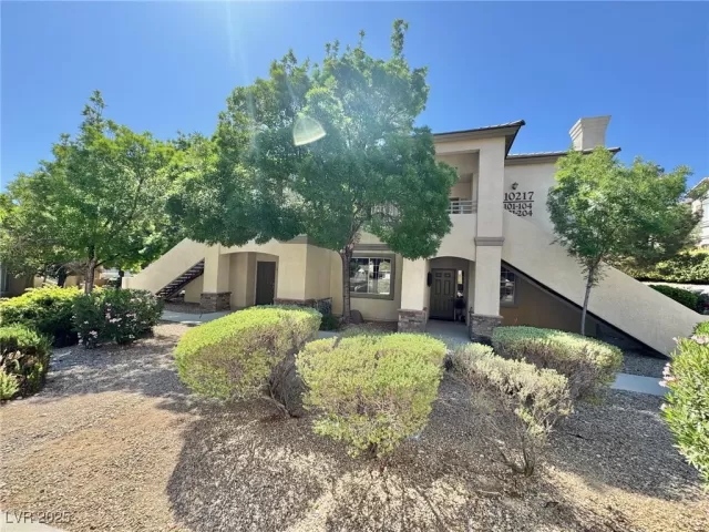 MLS: 2680475 Condo For Sale