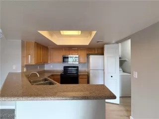 Photo #4: 2680490 Listing 