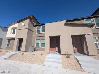 Photo #1: 2680502 Listing 