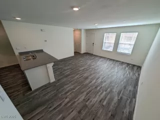 Photo #6: 2680502 Listing 