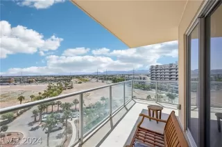 Photo #2: 2680503 Listing 