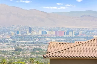 Photo #3: 2680532 Listing