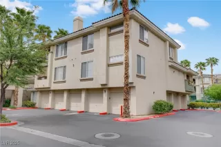 Photo #1: 2680537 Listing 