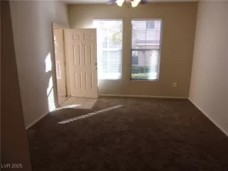 Photo #2: 2680541 Listing 