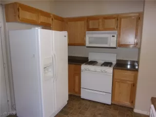 Photo #5: 2680541 Listing 