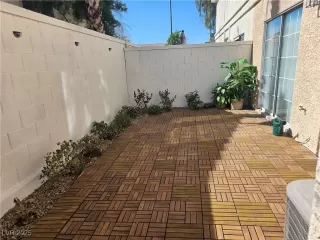 Photo #2: 2680549 Listing 