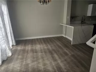 Photo #4: 2680549 Listing 