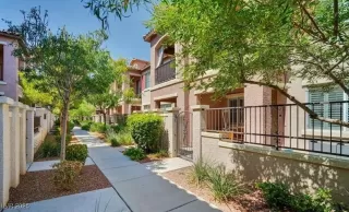 Photo #1: 2680561 Listing 