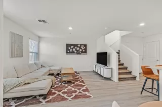 Photo #3: 2680586 Listing 