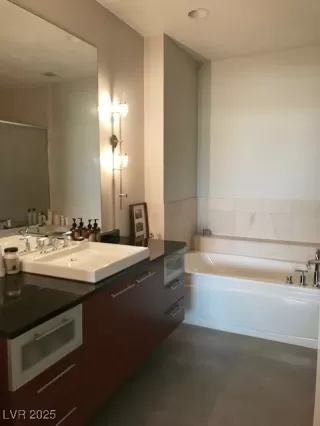 Photo #4: 2680621 Listing 