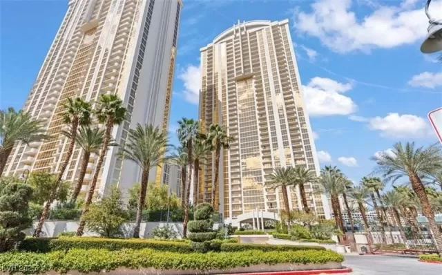 MLS: 2680661 Condo For Sale