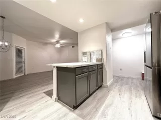 Photo #5: 2680672 Listing 