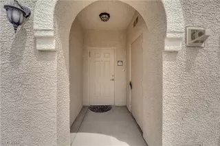 Photo #1: 2680676 Listing 