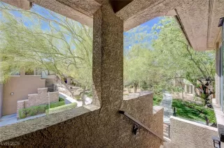 Photo #3: 2680722 Listing