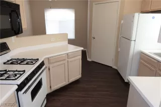 Photo #3: 2680743 Listing 