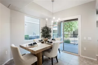 Photo #3: 2680751 Listing