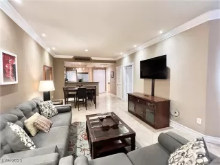 Photo #3: 2680763 Listing 
