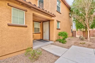 Photo #1: 2680766 Listing 