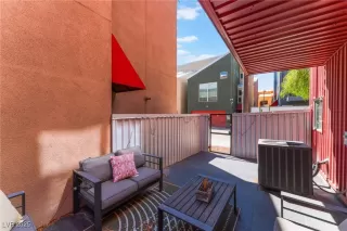 Photo #5: 2680784 Listing 