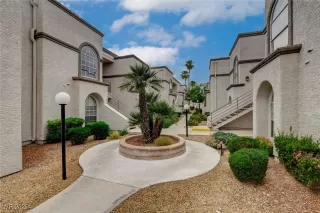 Photo #1: 2680790 Listing