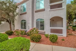 Photo #2: 2680808 Listing