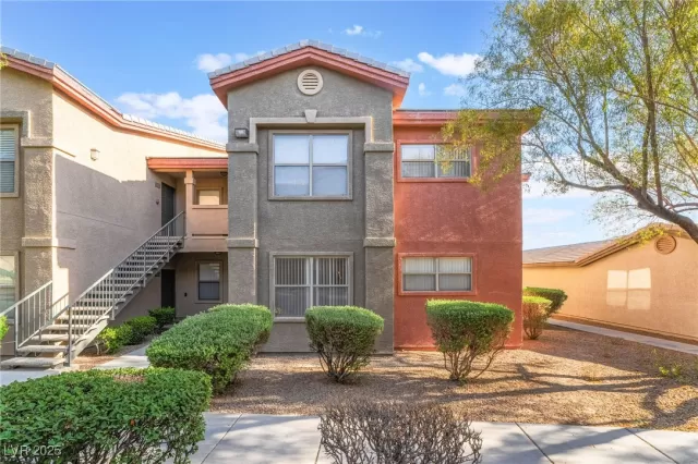 MLS: 2680834 Condo For Sale