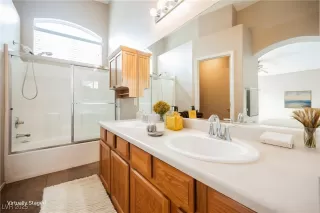 Photo #5: 2680859 Listing 