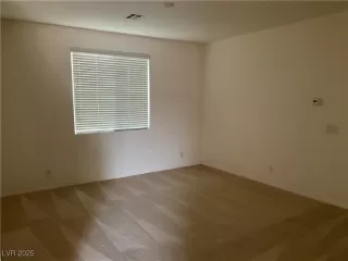 Photo #2: 2680880 Listing 