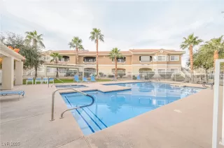 Photo #6: 2680913 Listing 