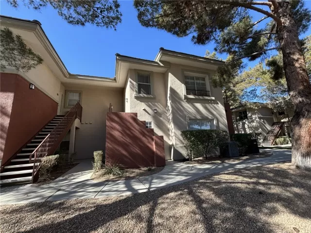 MLS: 2680919 Condo For Sale