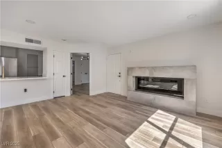 Photo #1: 2680930 Listing 