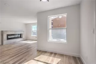 Photo #4: 2680930 Listing 